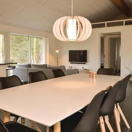 Σπίτι διακοπών Three-bedroom Holiday In