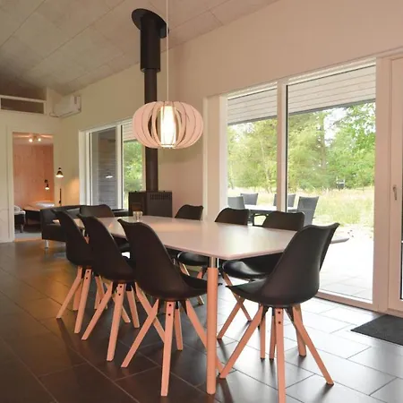 Three-bedroom Holiday In Σπίτι διακοπών